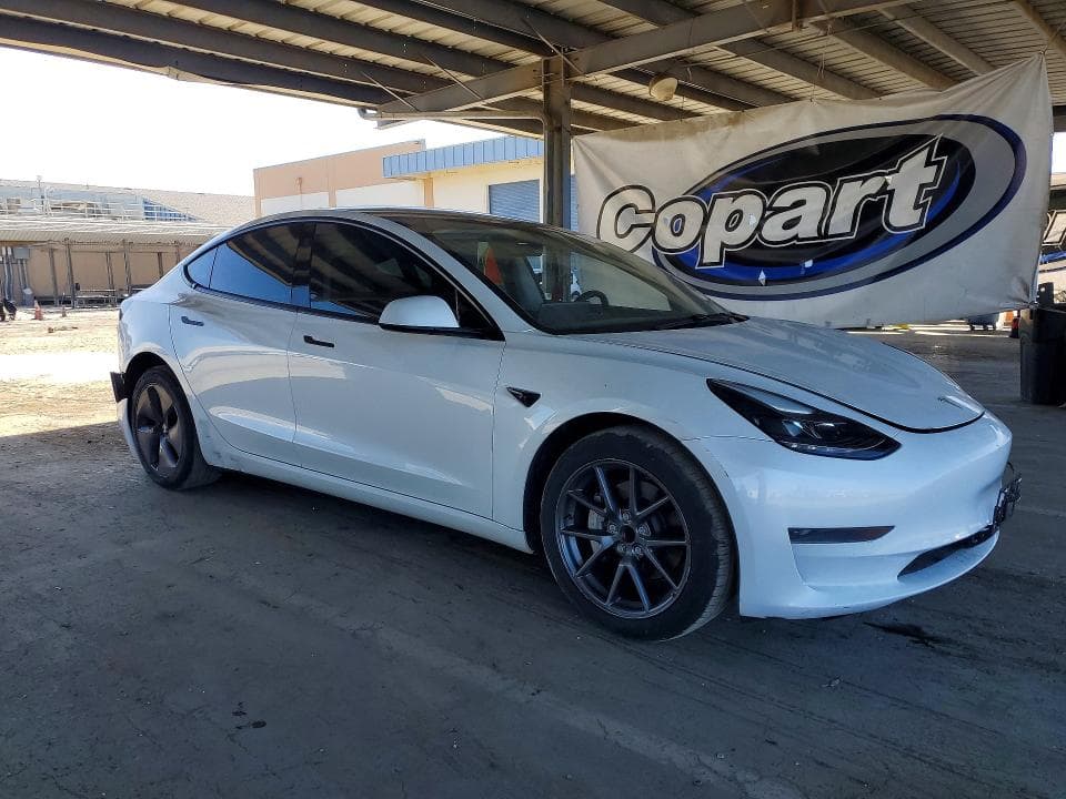 2023 TESLA MODEL 3 4