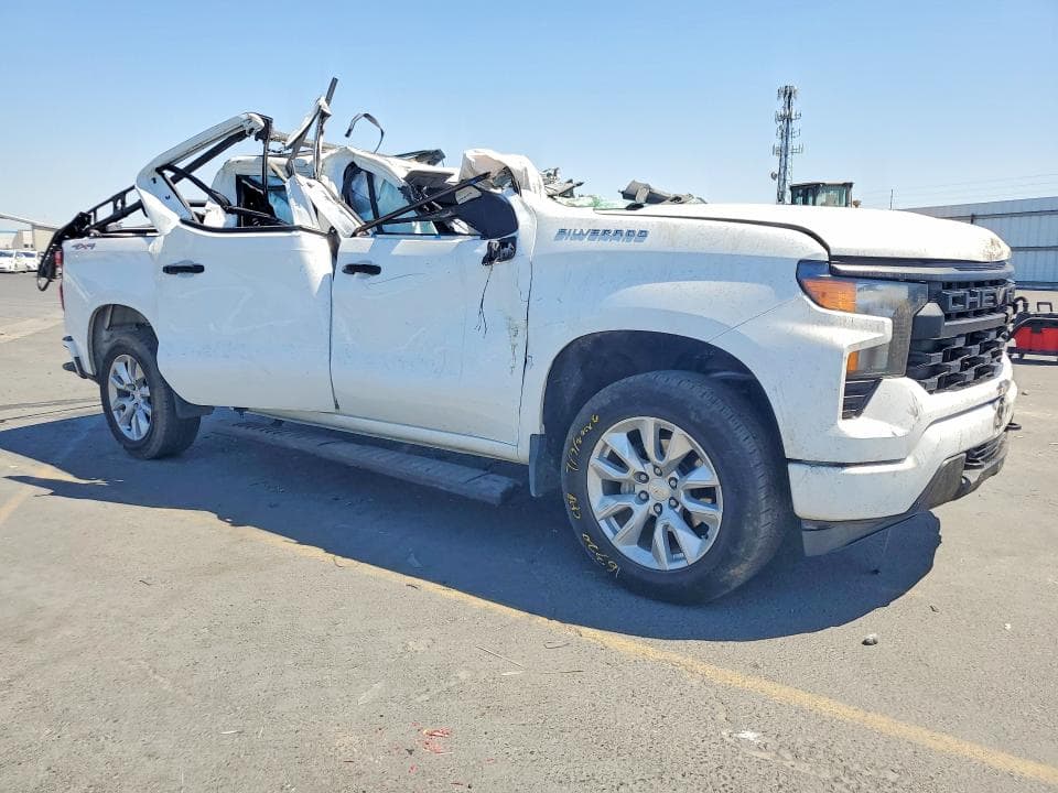 2022 CHEVROLET SILVERADO K1500 CUSTOM 4