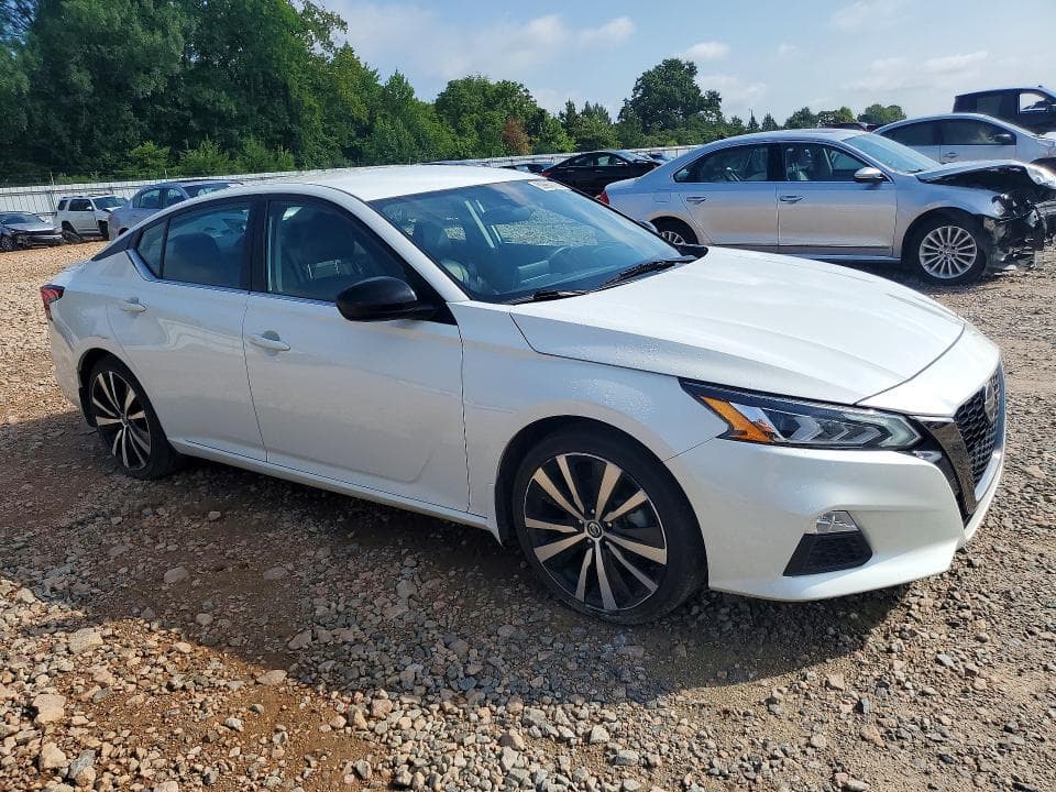 2022 NISSAN ALTIMA SR SR 4