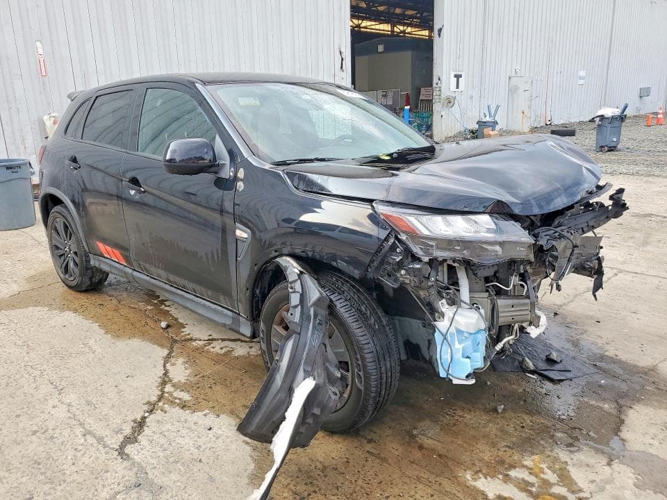2020 MITSUBISHI OUTLANDER SPORT ES 4