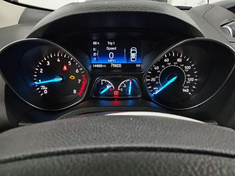 2018 FORD ESCAPE SE 9
