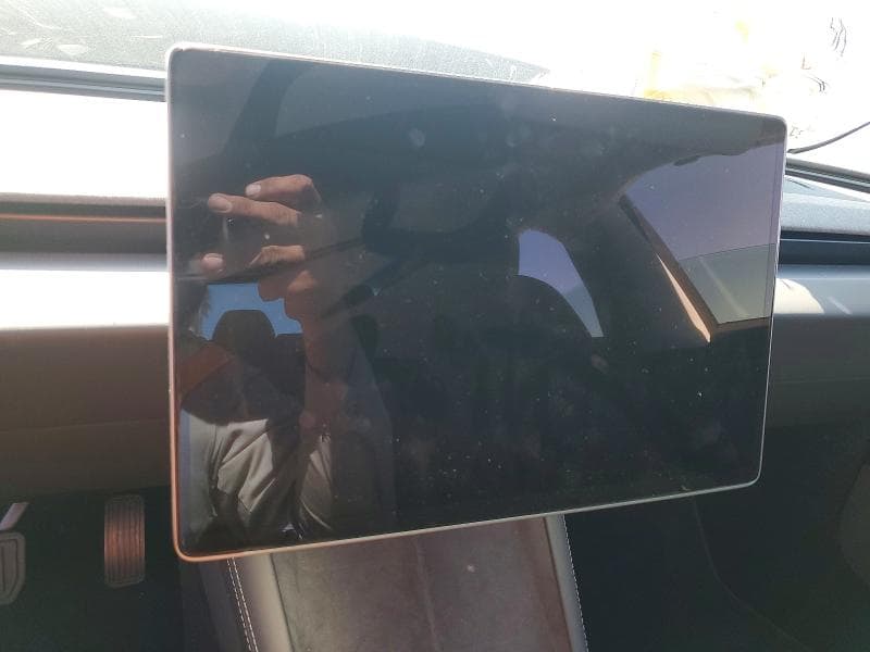2026 TESLA MODEL 3 9