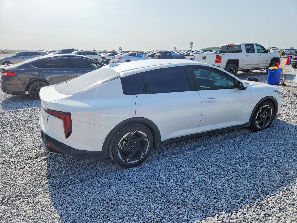 2025 KIA K4 EX 3