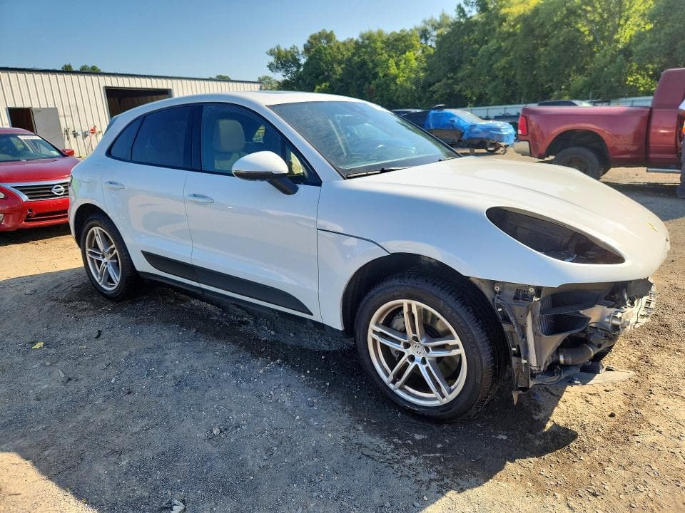 2019 PORSCHE MACAN S 4
