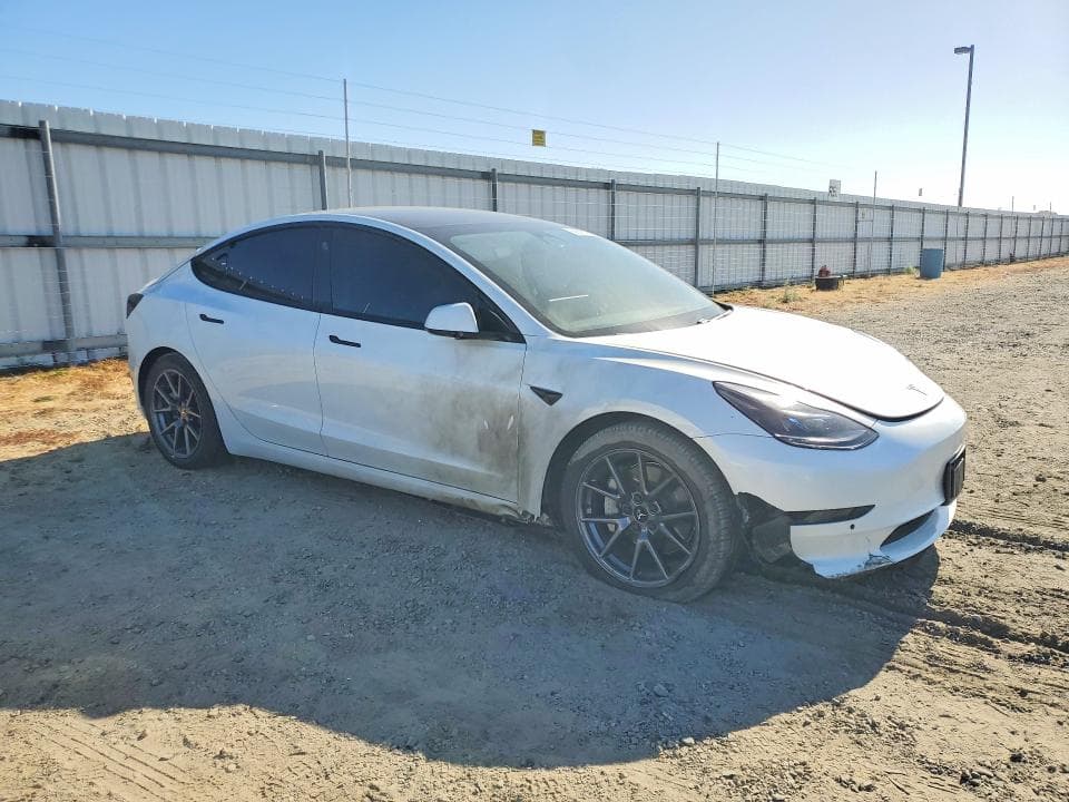 2021 TESLA MODEL 3 4