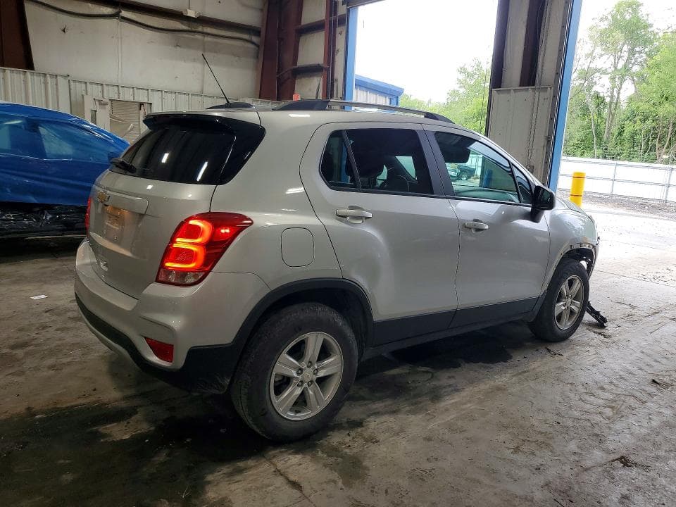 2022 CHEVROLET TRAX 1LT 3