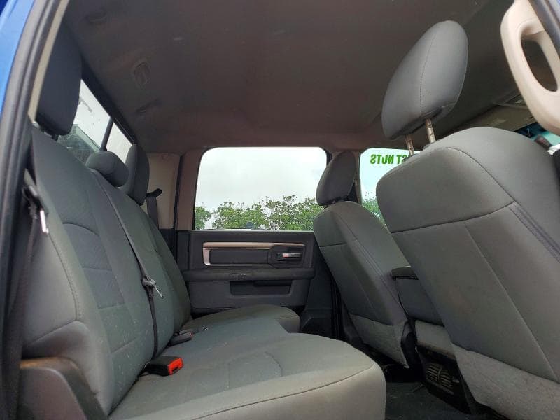 2019 RAM 1500 CLASSIC SLT 10