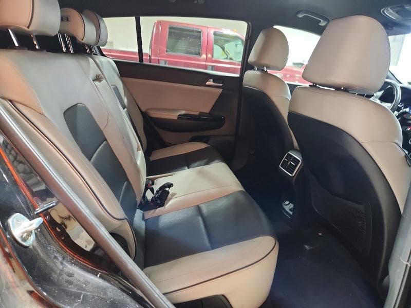 2018 KIA SPORTAGE EX 11