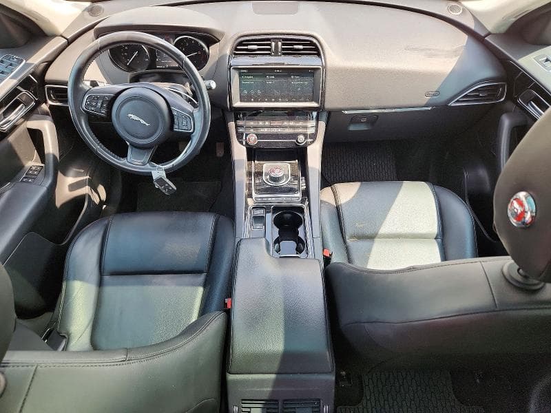 2020 JAGUAR F-PACE PREMIUM 8