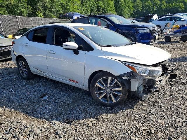 2021 NISSAN VERSA SV 4