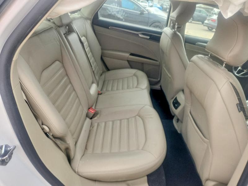 2018 FORD FUSION SE 10