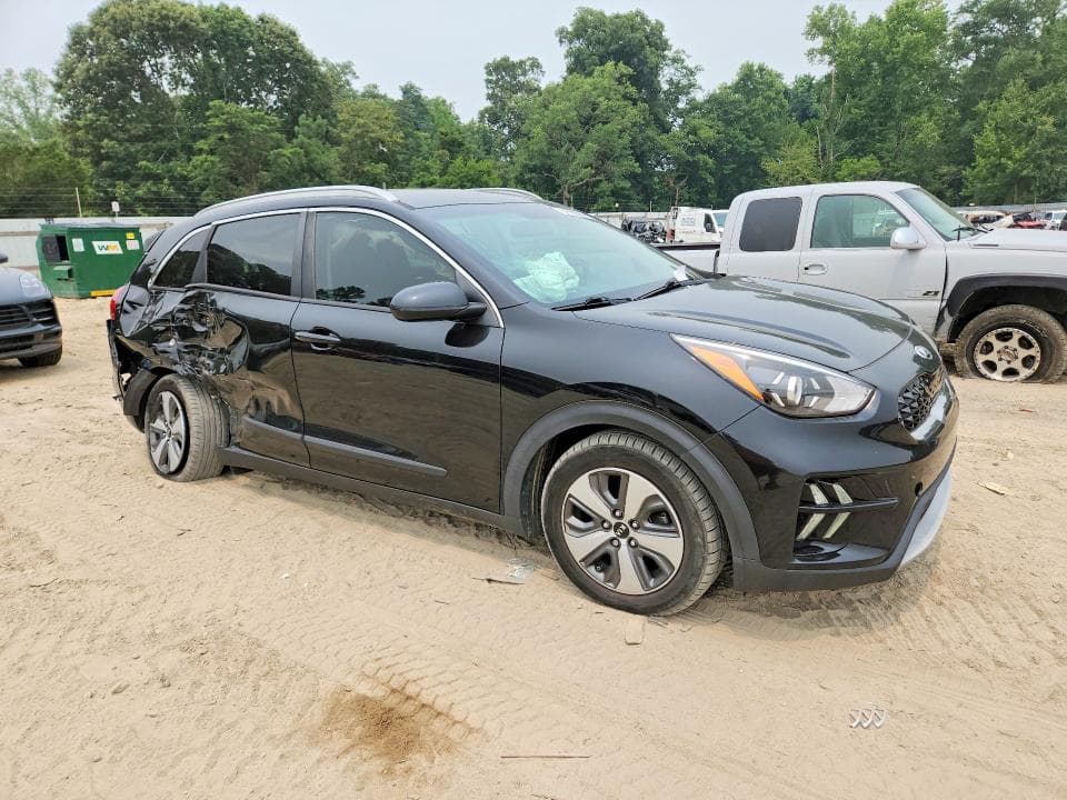 2020 KIA NIRO LX 4