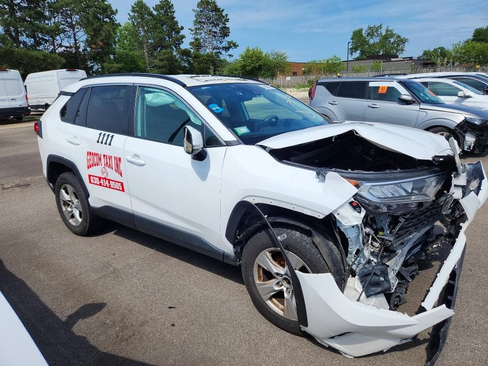 2020 TOYOTA RAV4 4