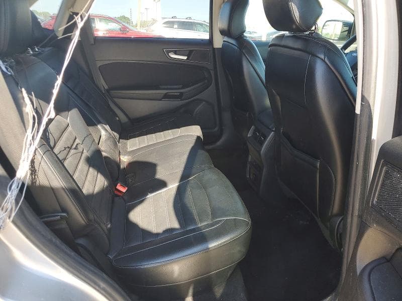 2018 FORD EDGE SE 11