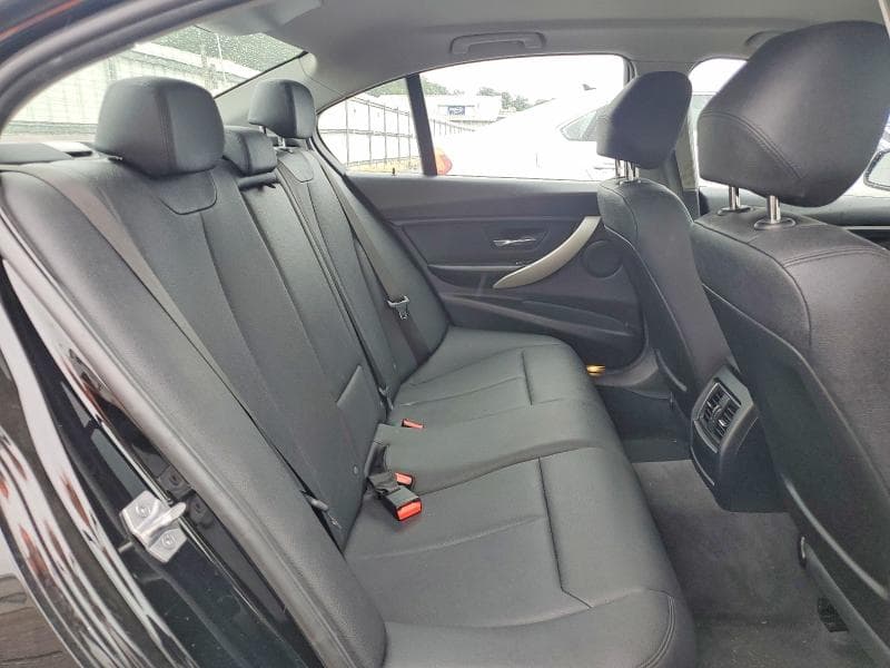 2018 BMW 320 I 10