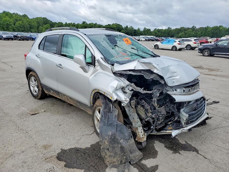 2020 CHEVROLET TRAX 1LT 4