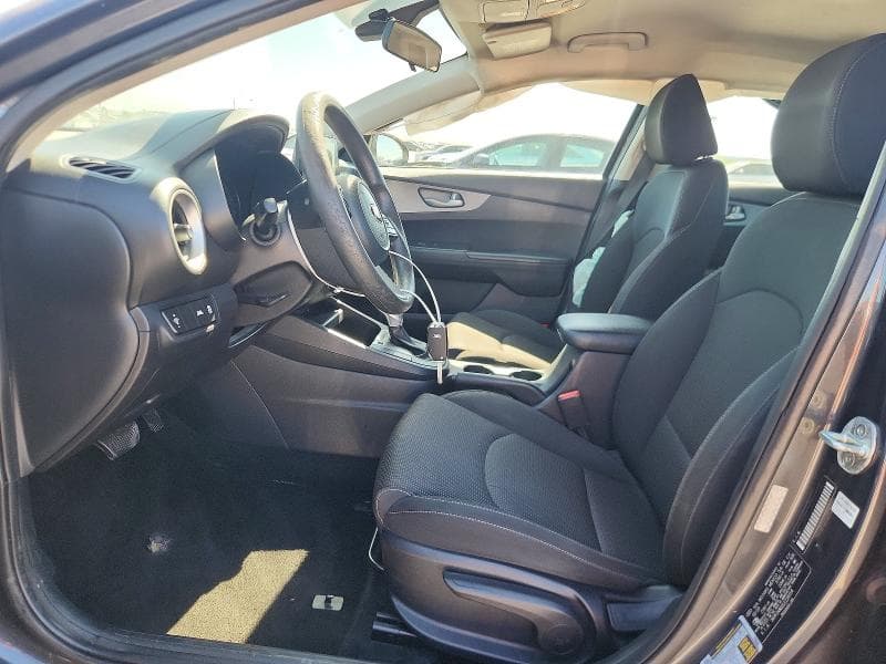 2020 KIA FORTE FE 7