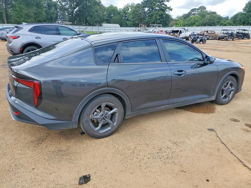 2025 KIA K4 3