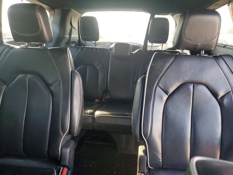 2022 CHRYSLER PACIFICA LIMITED 10