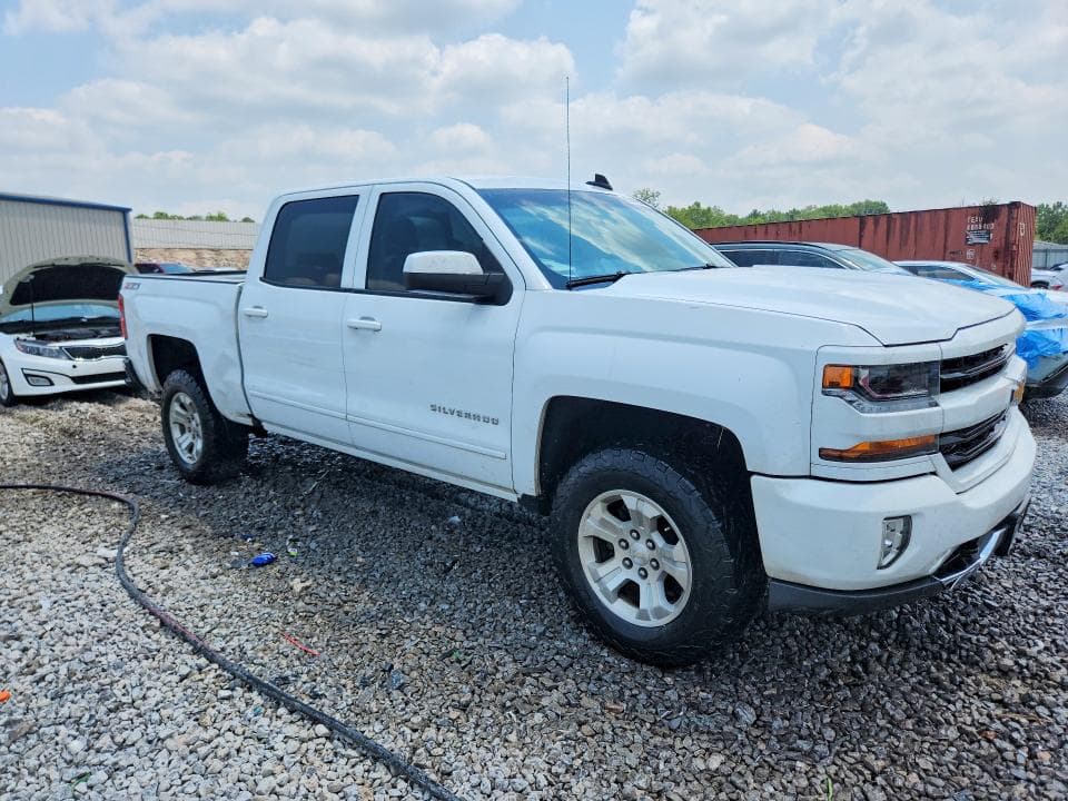 2017 CHEVROLET SILVERADO K1500 LT 4