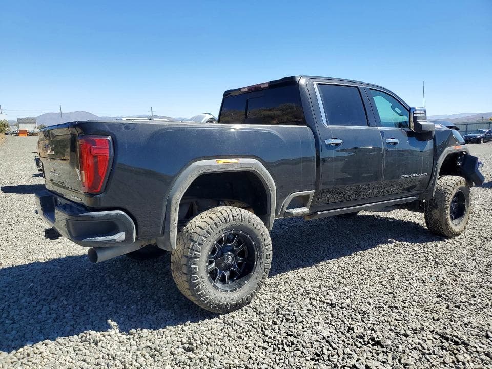 2022 GMC SIERRA K2500 DENALI 3