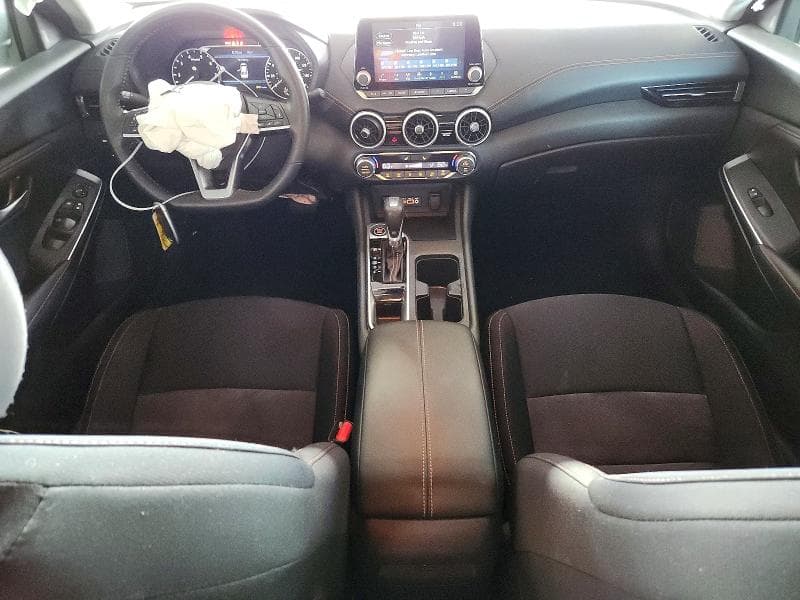 2024 NISSAN SENTRA SR 8