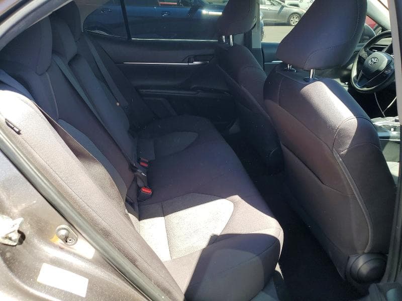 2019 TOYOTA CAMRY LE 10