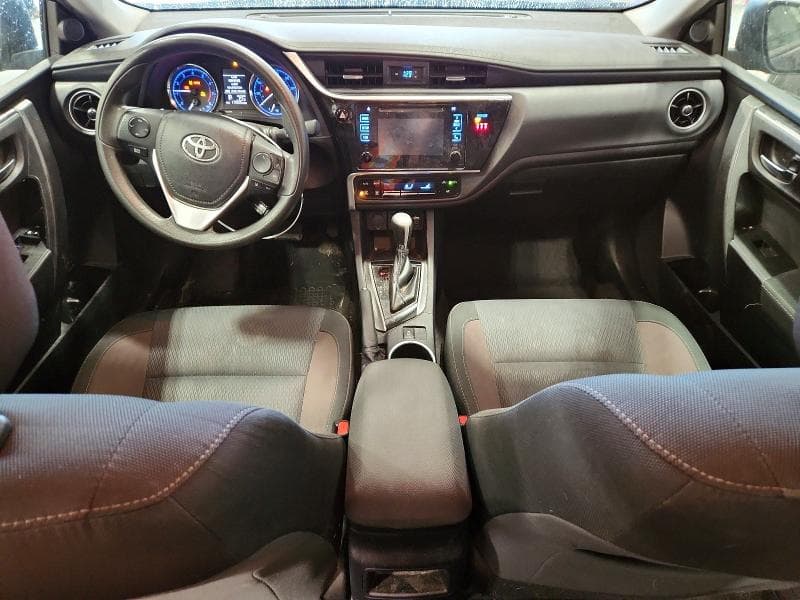 2019 TOYOTA COROLLA LE 8