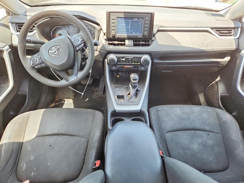 2021 TOYOTA RAV4 LE 8
