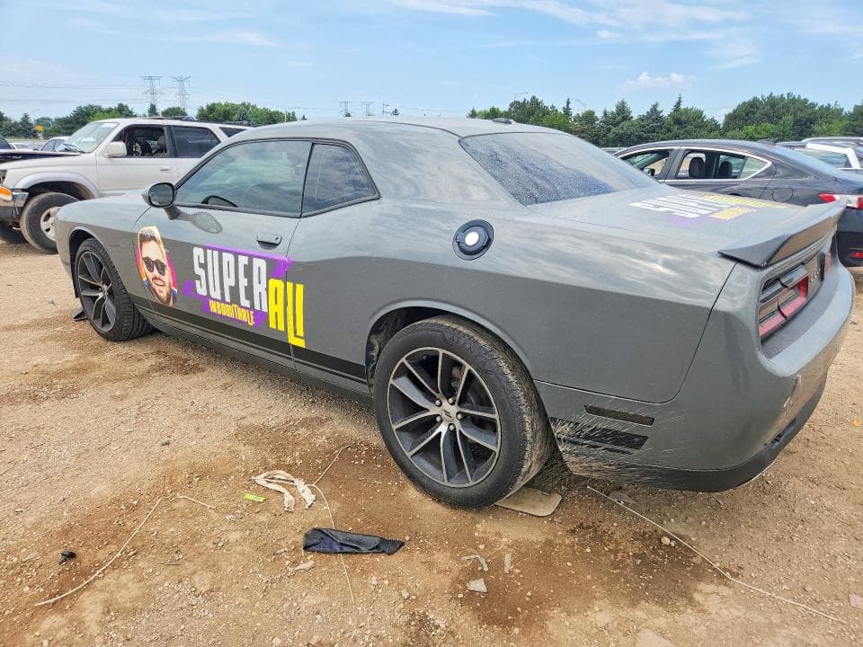 2017 DODGE CHALLENGER SXT 2