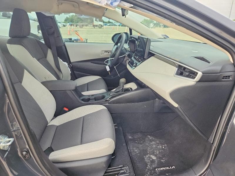 2025 TOYOTA COROLLA LE 7