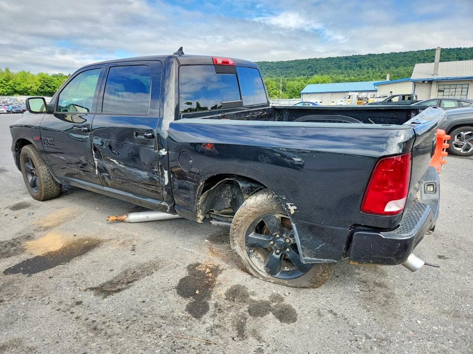 2018 RAM 1500 SLT 2