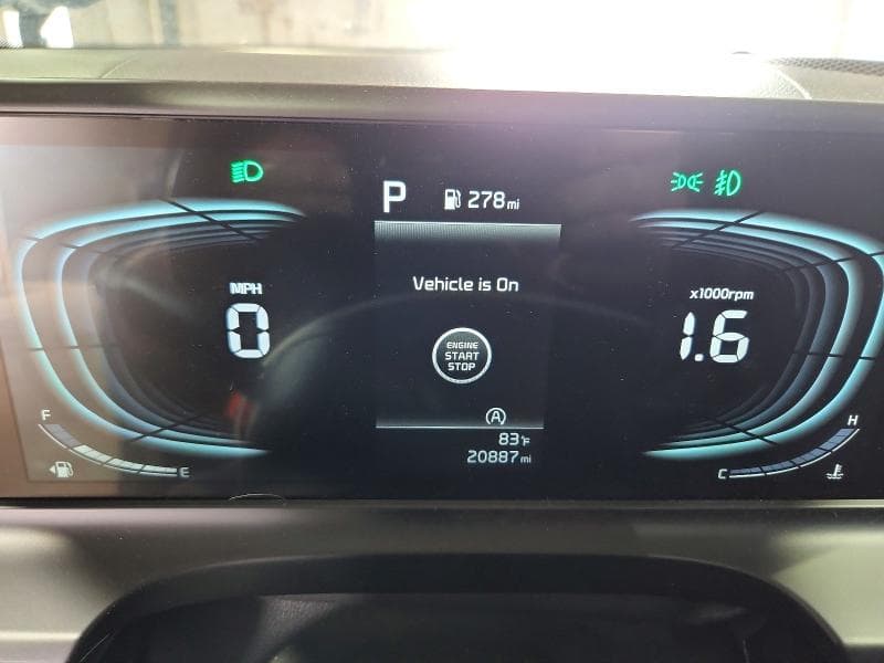 2025 KIA SELTOS S 9