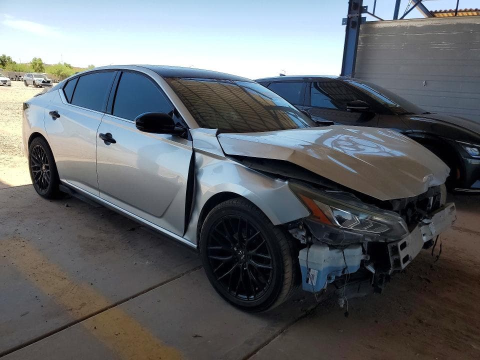 2019 NISSAN ALTIMA SL 4