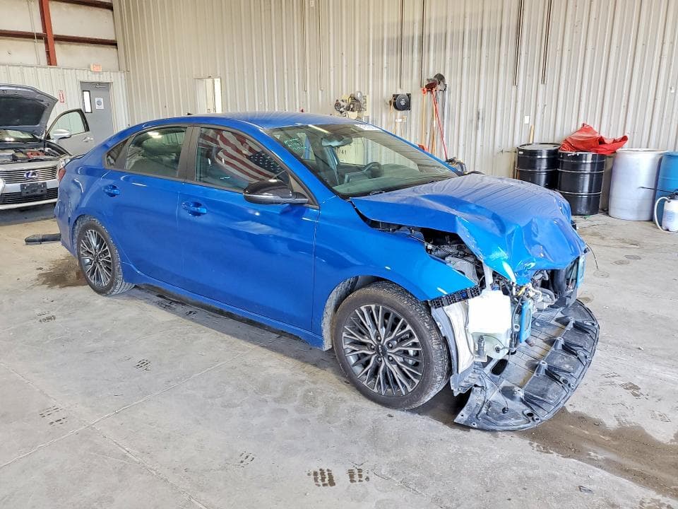 2023 KIA FORTE GT LINE 4