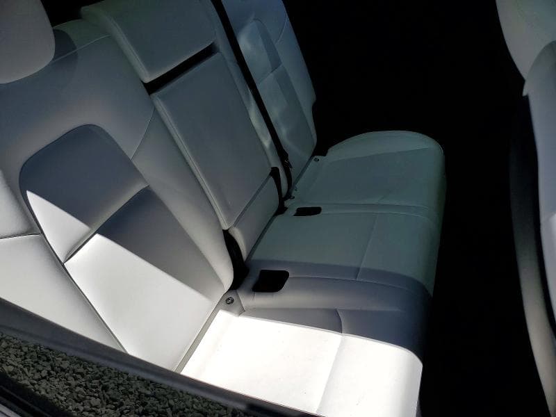 2023 TESLA MODEL Y 10