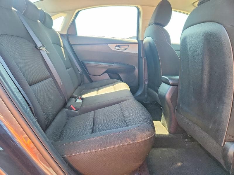 2020 KIA FORTE FE 10