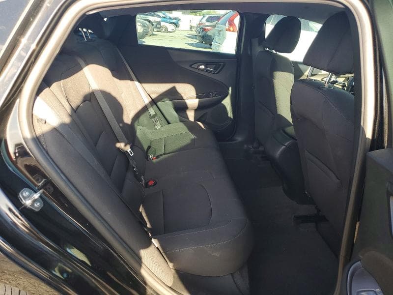 2019 CHEVROLET MALIBU LS 10