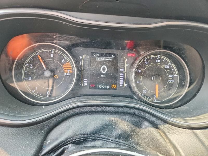 2019 JEEP CHEROKEE LATITUDE PLUS 9