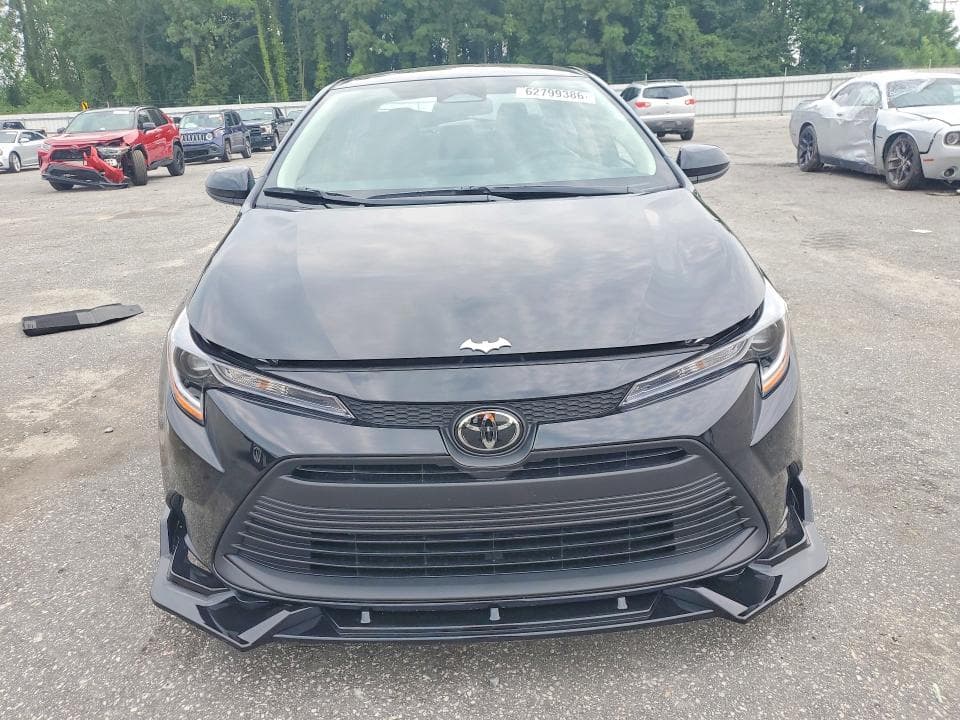 2026 TOYOTA COROLLA LE 5