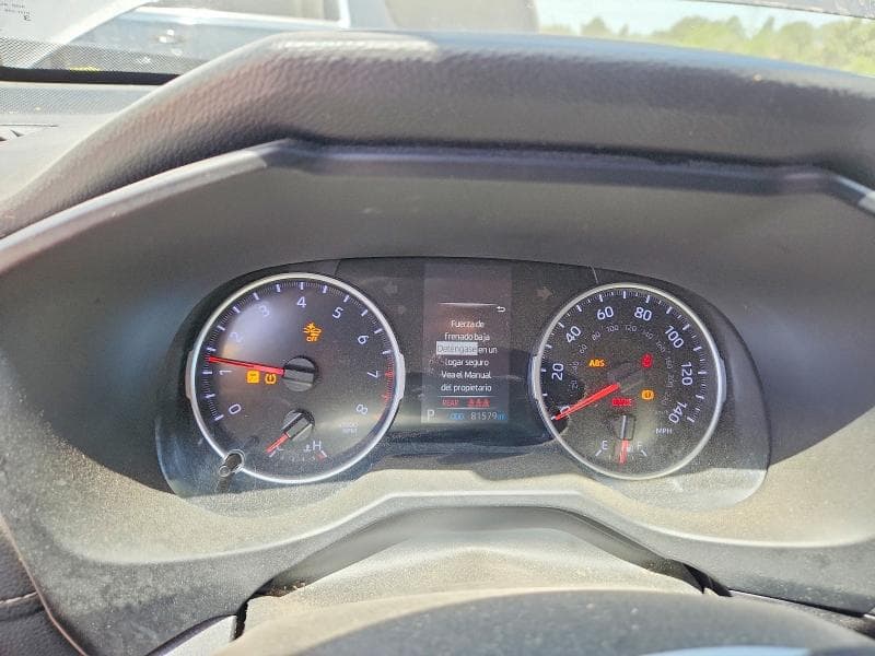 2021 TOYOTA RAV4 LE 9