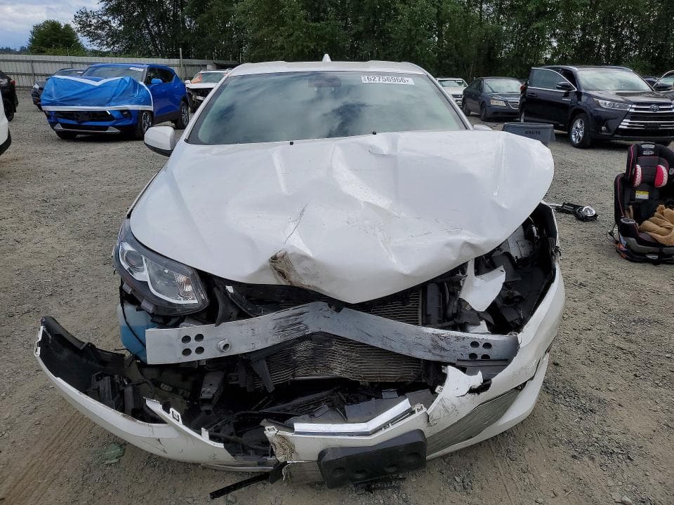 2017 CHEVROLET VOLT LT 5