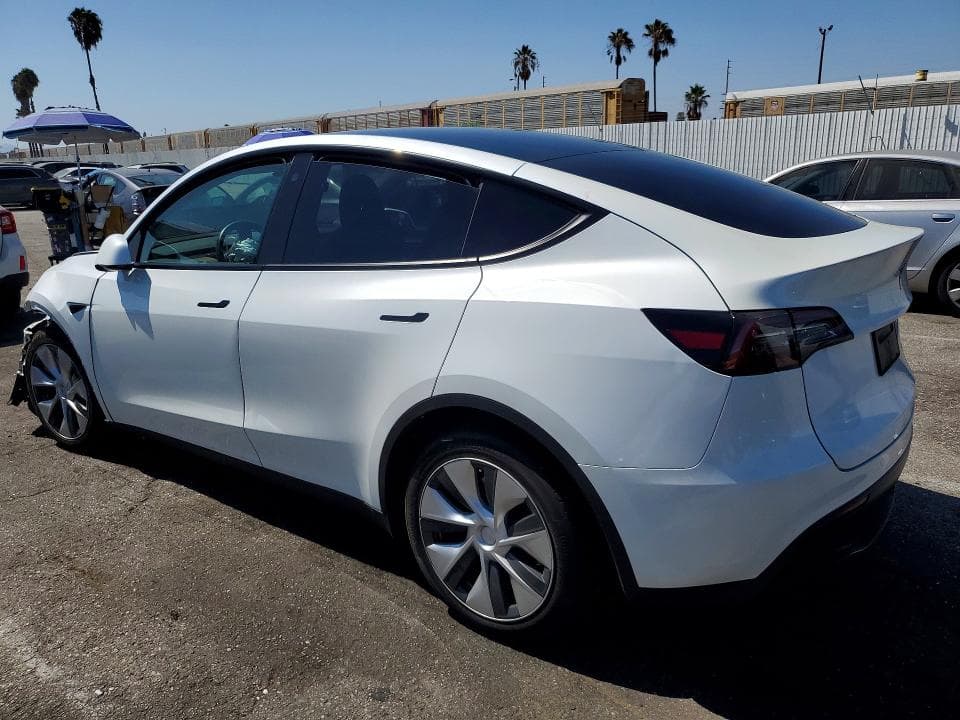 2023 TESLA MODEL Y 2
