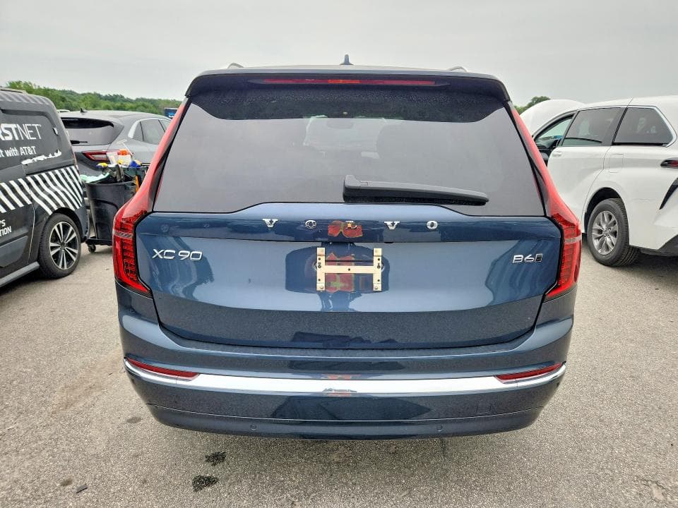2026 VOLVO XC90 PLUS 6