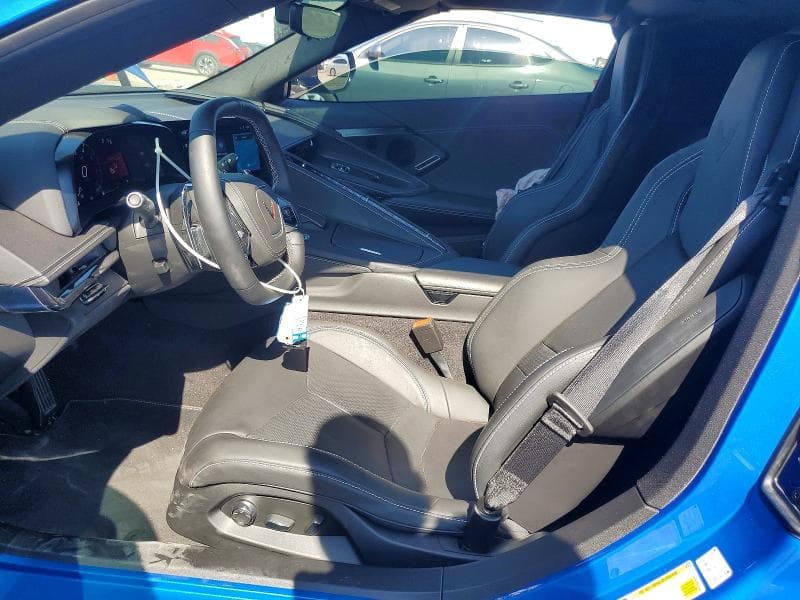 2025 CHEVROLET CORVETTE STINGRAY 2LT 10