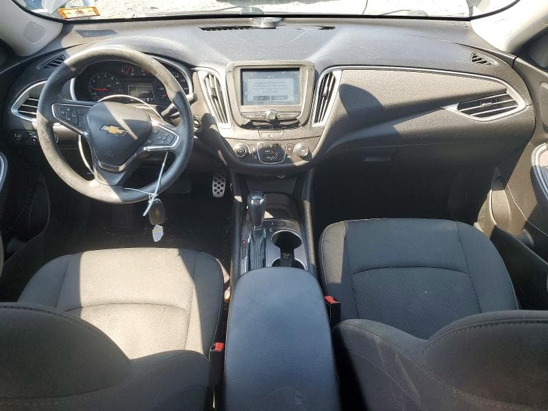 2017 CHEVROLET MALIBU LS 8