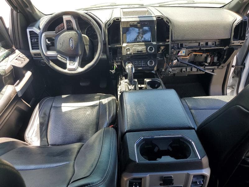 2017 FORD F150 SUPERCREW 8