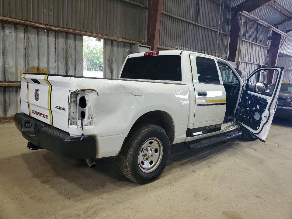2022 RAM 1500 CLASSIC SSV 3