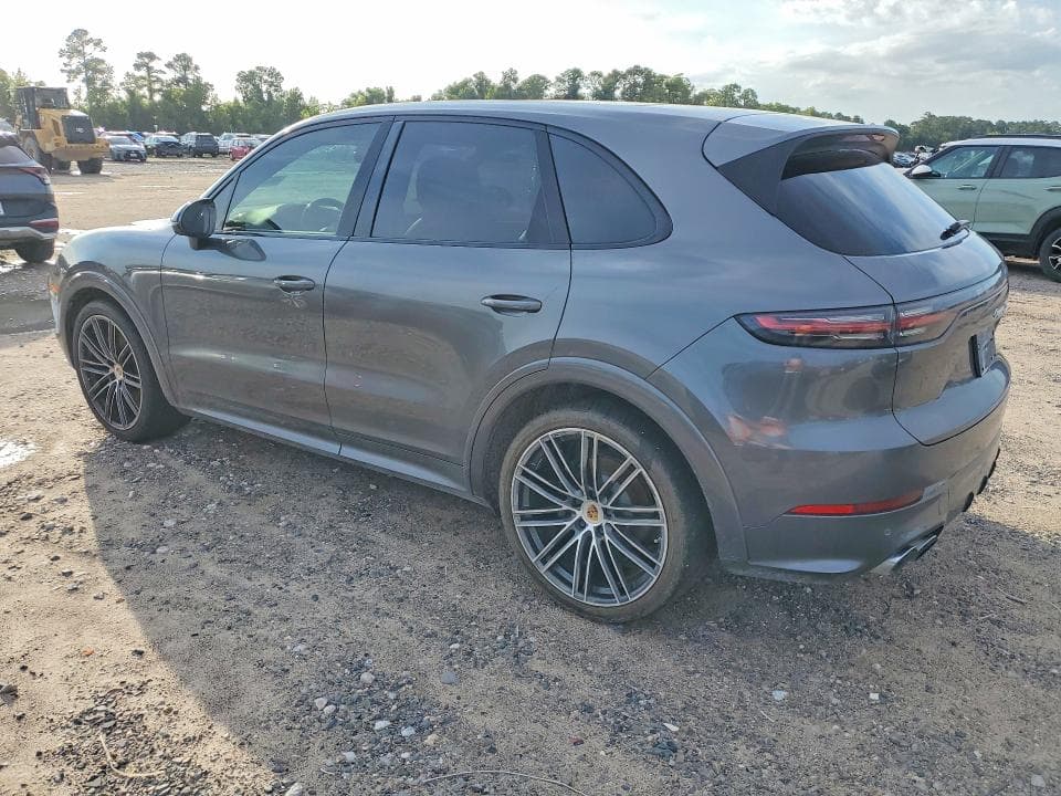 2019 PORSCHE CAYENNE S 2