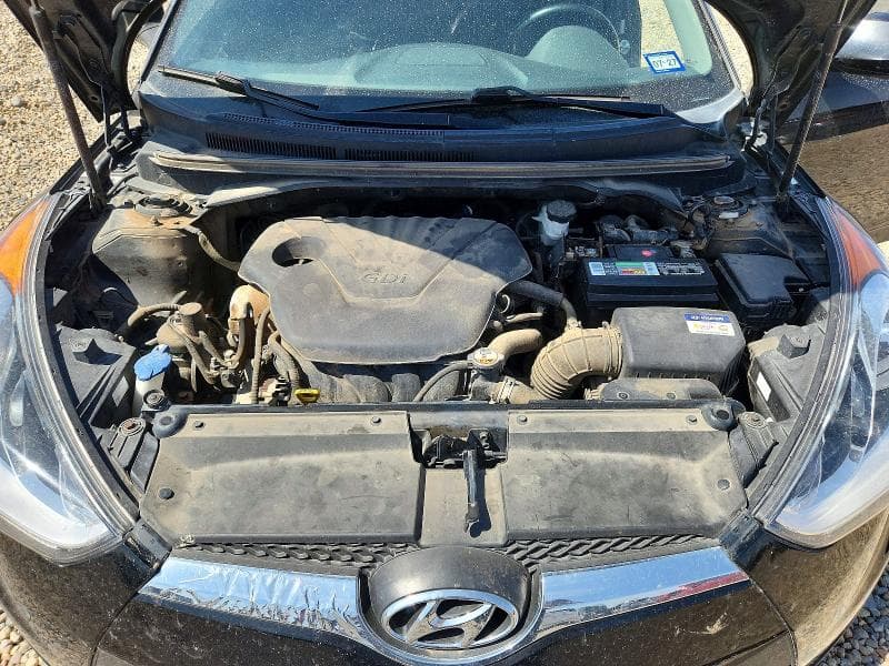 2017 HYUNDAI VELOSTER BASE 11